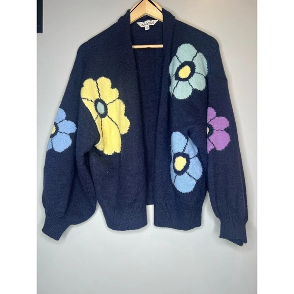 Davi & Dani Womens SMALL Cardigan Open Front Batwing Sleeve Knit blue flowers - Picture 7 of 9